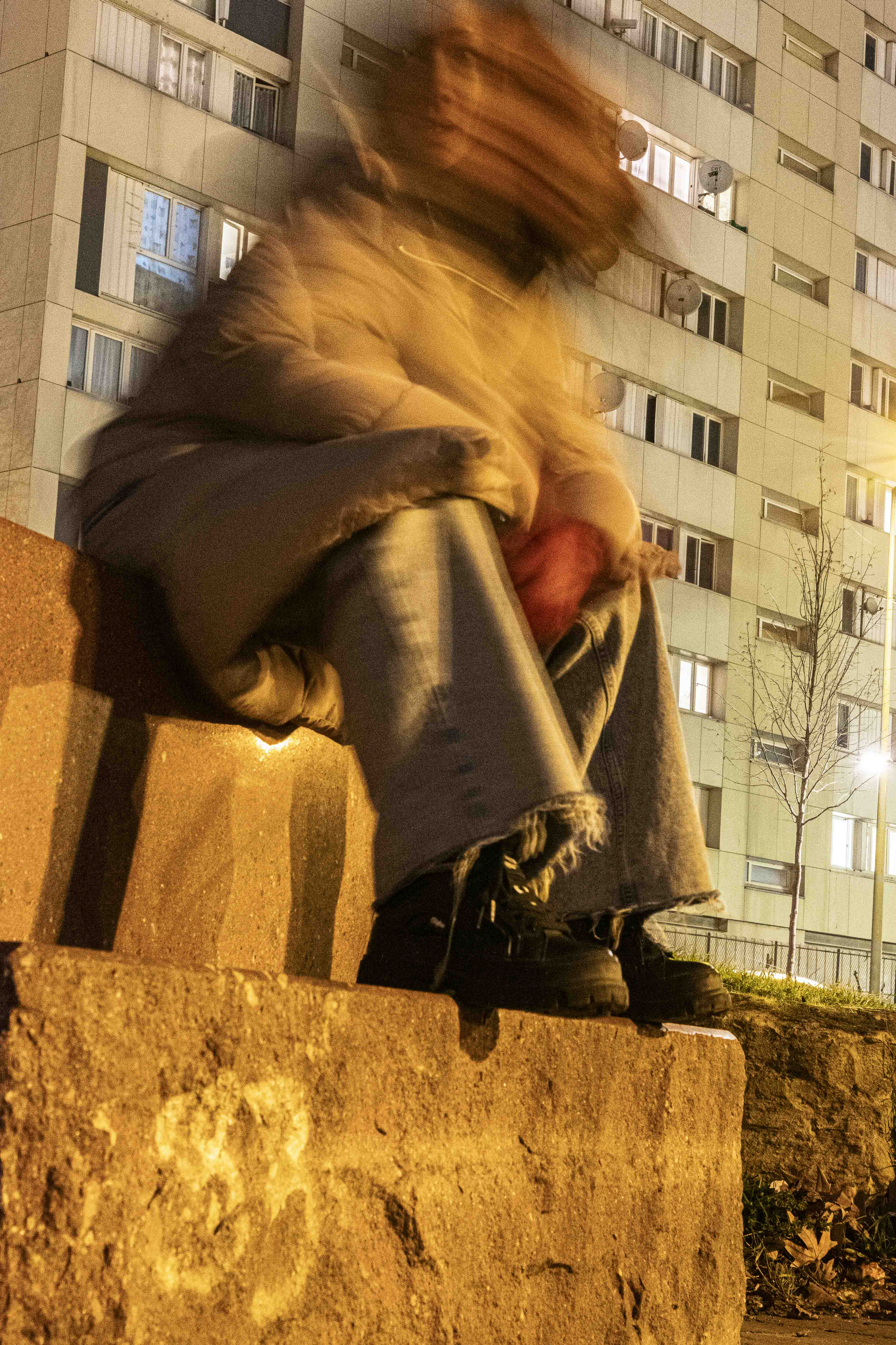 Manela Alma V — série RUE — photographie 4